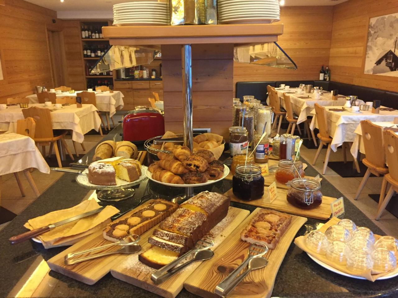 Hotel Ariston ***S Madonna Εξωτερικό φωτογραφία